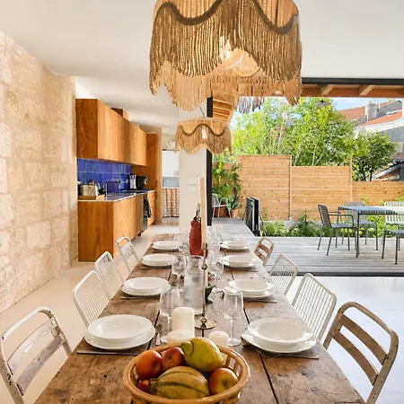 House For 10 People - Private Garden - Ac Villa *