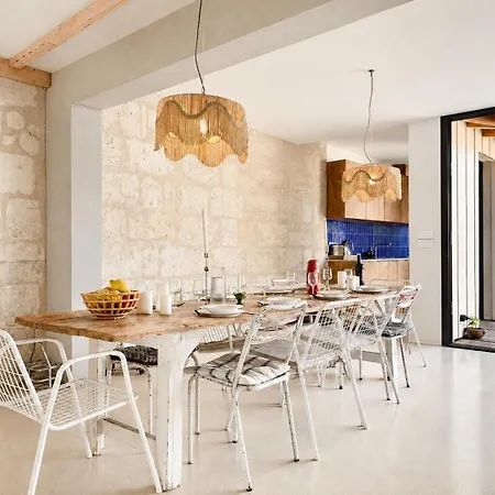 House For 10 People - Private Garden - Ac Villa *