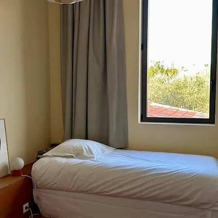 Villa House For 10 People - Private Garden - Ac