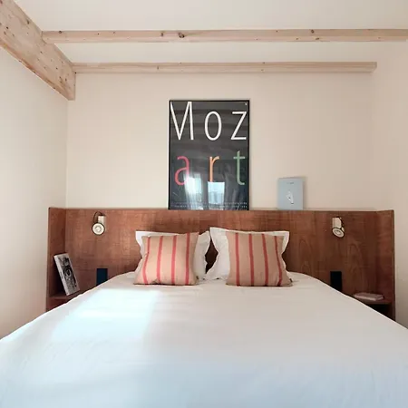 House For 10 People - Private Garden - Ac Villa Bordeaux